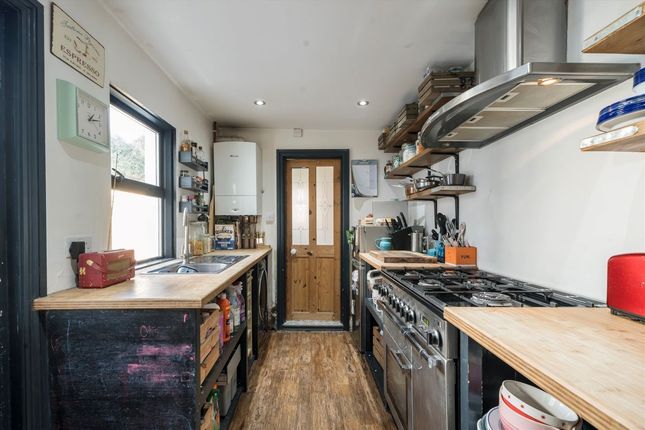 33, Green Lane, London photo 3