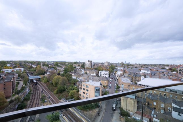 Kingsland High Street, London photo 4
