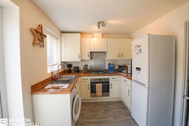 47 Black Hereford Way, Retford photo 2