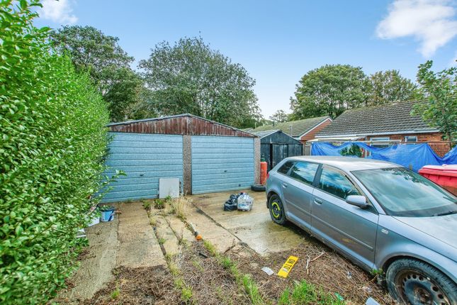 Carlton Road, Lincolnshire photo 2