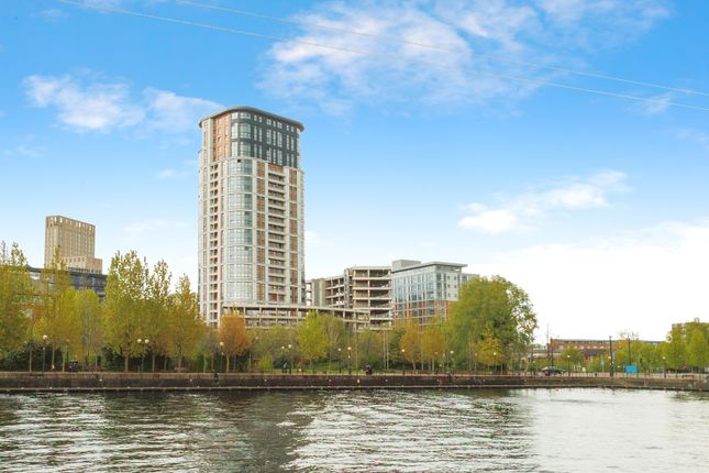 Thumbnail Flat for sale in Northill Apartments, 65 Furness Quay, Salford, Greater Manchester
