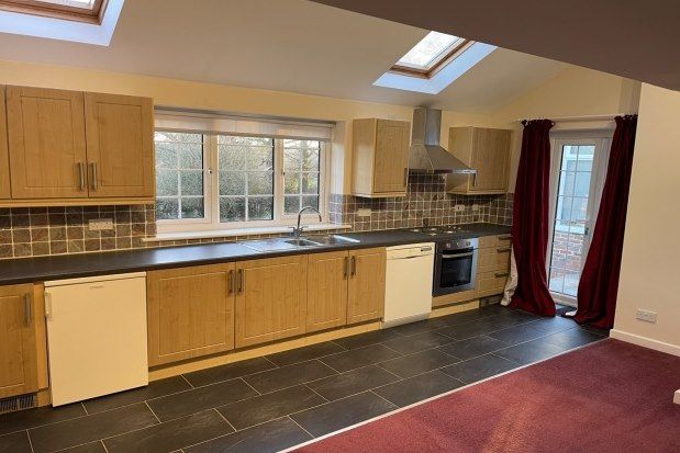 Thumbnail Flat to rent in Straight Mile, Etchingham