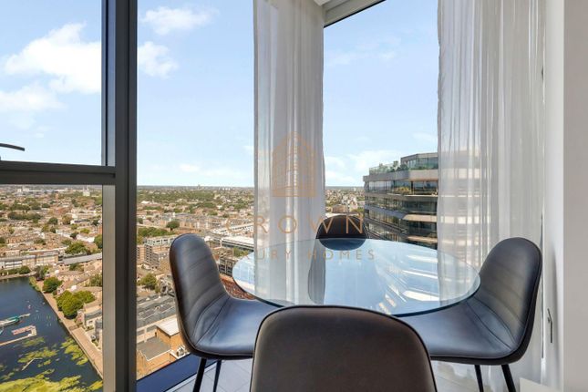 Apartment 171, 1, Carrara Tower, Bollinder Place, London photo 4