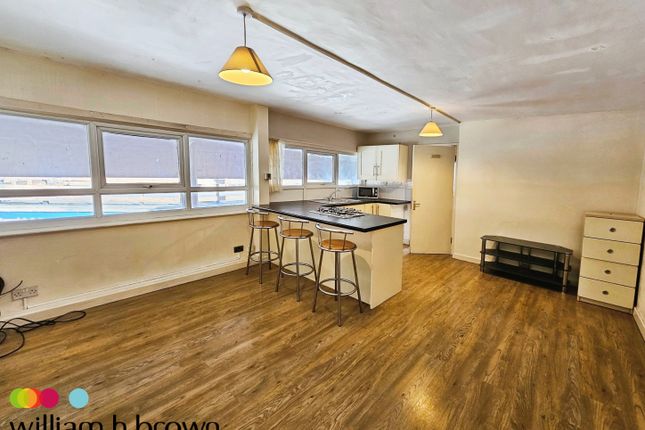 Flat 4, Midland House, High Street, HARWICH photo 4