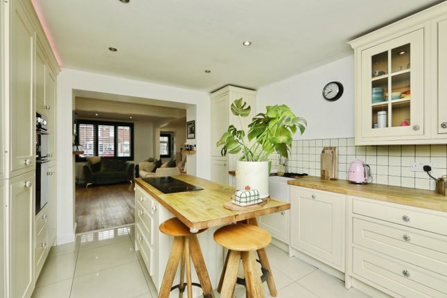 10, Eccleston Road, Doncaster photo 2