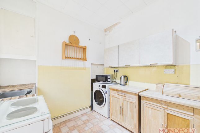 20 Bangor Road, Wrexham photo 5