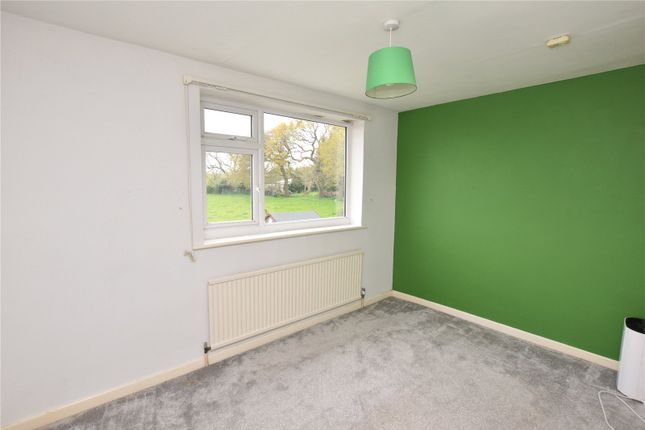 Terraced house for sale in Woodlea Road, Yeadon, Leeds, West Yorkshire