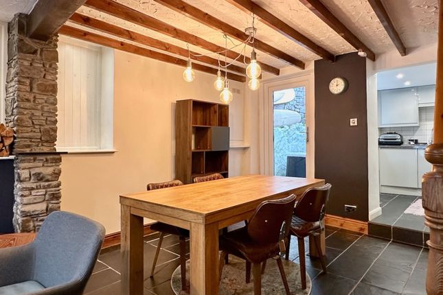 12 Thistleboon Road, Swansea photo 5