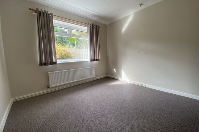 Bungalow to rent in Marsh Hill, Sling, Coleford