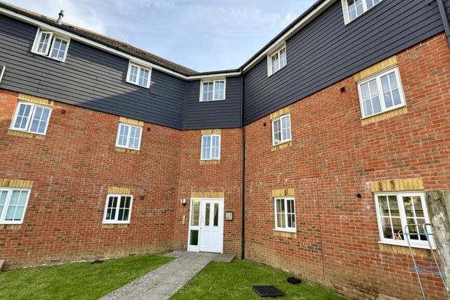 Flat for sale in Carter Close, Hawkinge, Folkestone, Kent