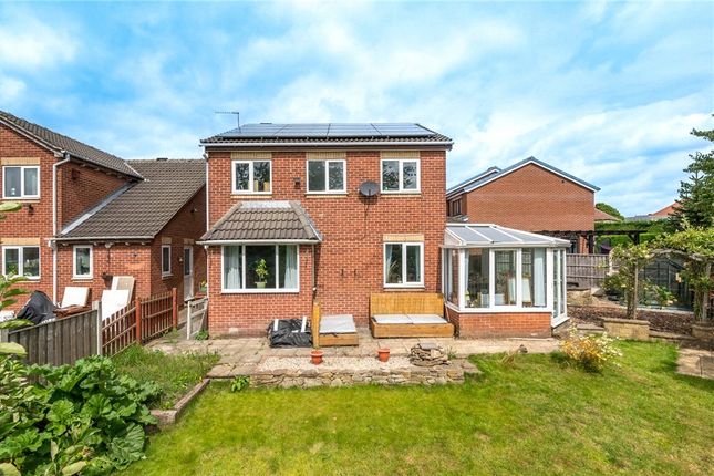 Detached house for sale in Blackgates Drive, Tingley, Wakefield, West Yorkshire