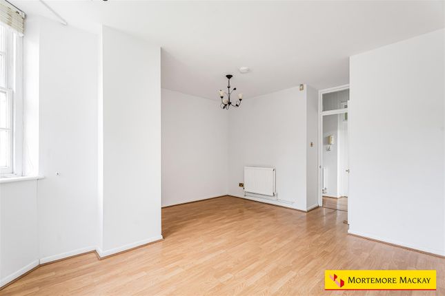 7 Seacole Lodge, Pennington Drive, London photo 4