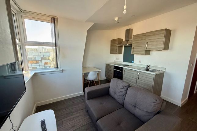 Flat 48 Regent House, Barnsley photo 3