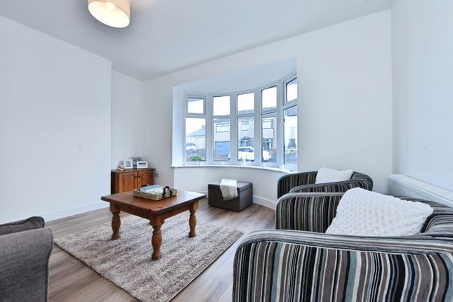 25, Red Lees Avenue, Lancashire photo 3