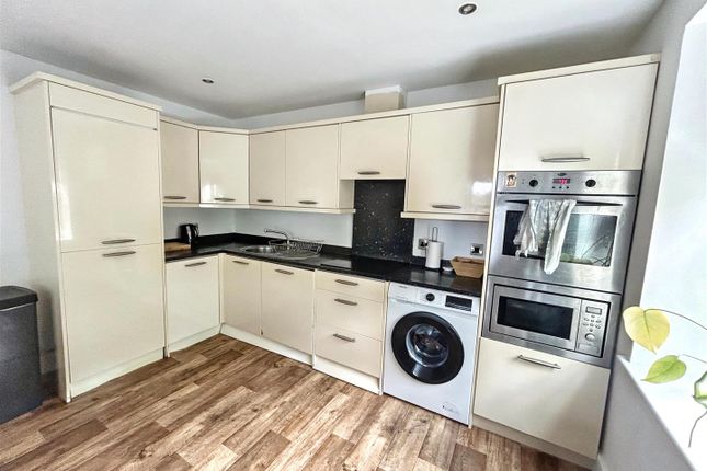Apartment 2, Bankside Court, Hargreave Terrace, Darlington photo 5