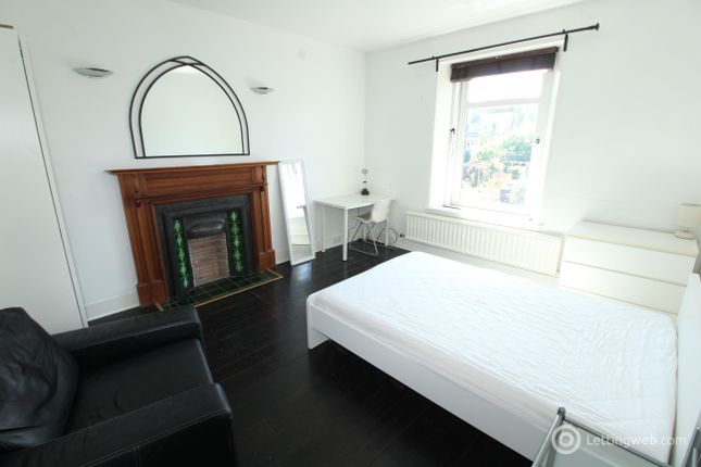 Flat to rent in View Terrace, Aberdeen