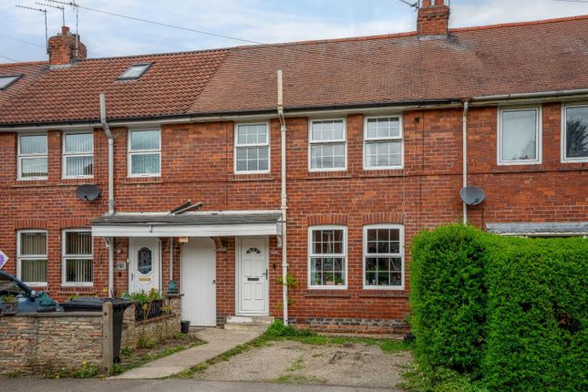 Thumbnail Town house for sale in Hadrian Avenue, York