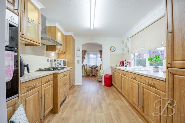 16 Fairfield Park, Wellow Road, Newark photo 4