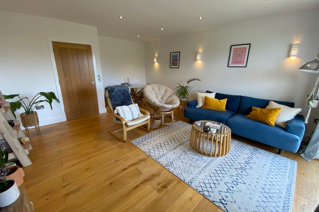 7, Tresahar Gardens, Falmouth photo 2