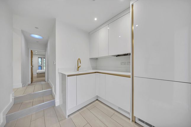 Rydal Mount,, North Road, Havering-atte-bower photo 4