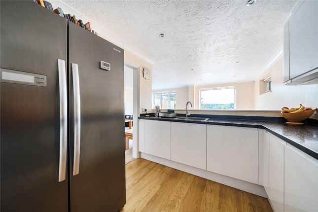 11a, Nightingale Close, Kent photo 4