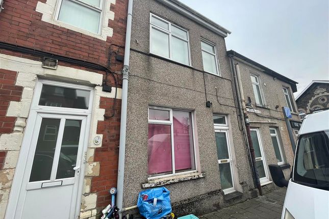 Thumbnail Flat for sale in Richmond Road, Pontnewydd, Cwmbran