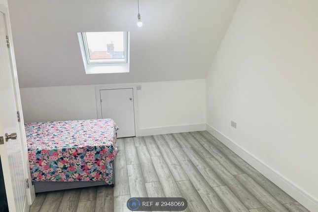 Floriston Avenue, Uxbridge photo 3