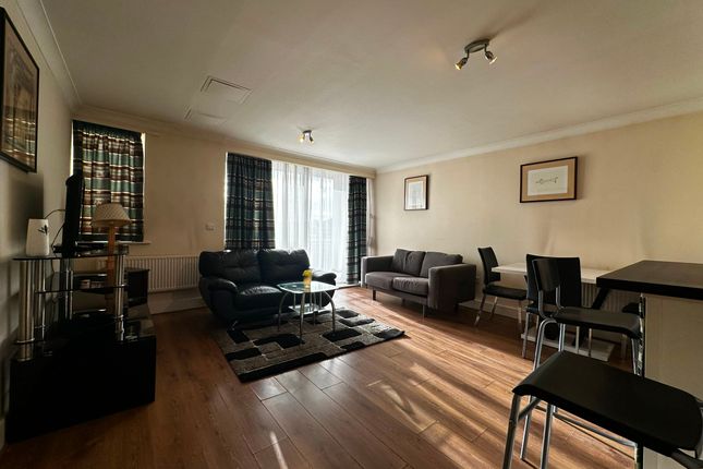 Flat 86, Regent Court, London photo 3