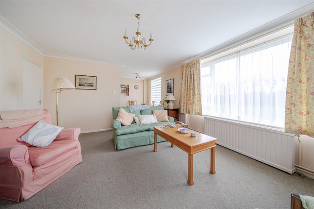 Flat 3, Guilford House, Princes Drive, Sandwich photo 3