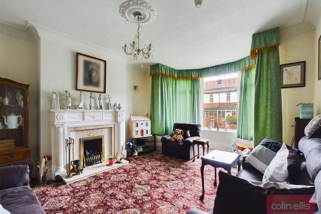42, Devonshire Drive, Scarborough photo 2