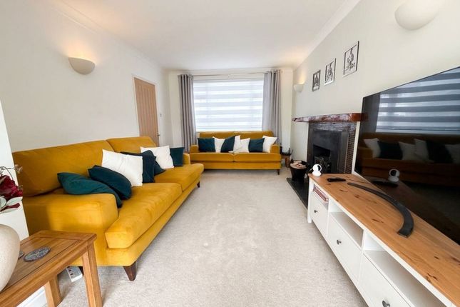 22 Tythorn Drive, Wigston photo 3
