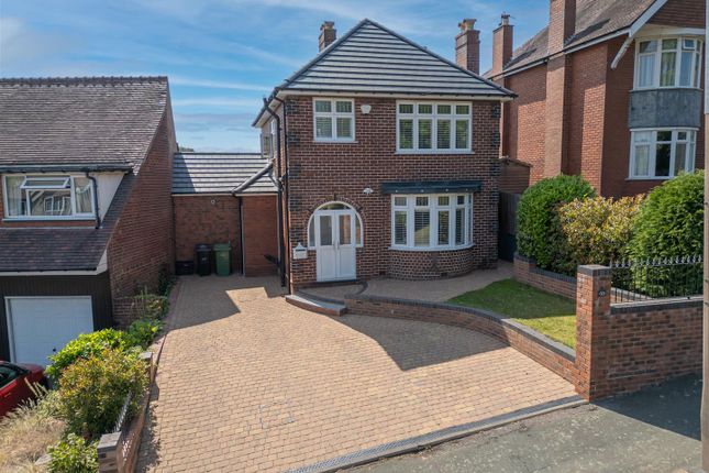 50, Perrins Lane, Stourbridge photo 2