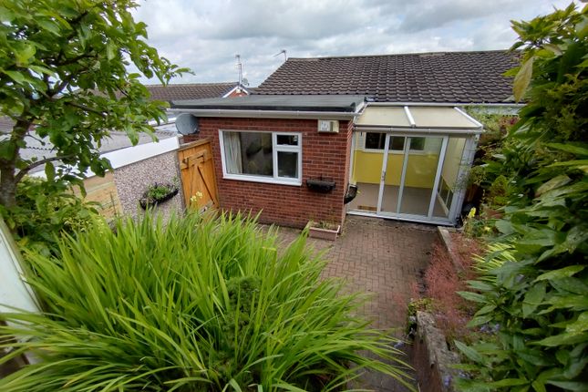 92, Walton Way, Stoke-on-Trent photo 4