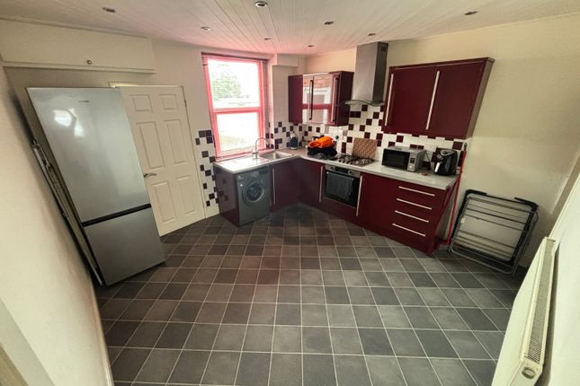 53, Coronation Road, Chesterfield photo 4