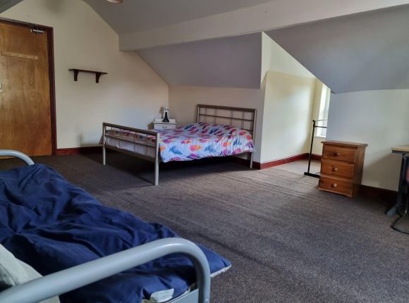 Shared accommodation to rent in Park Road West, Wolverhampton