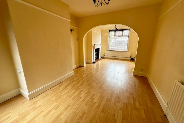 22, Wrightson Avenue, DONCASTER photo 4