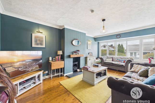 12 Stanley Gate, Blackburn photo 3