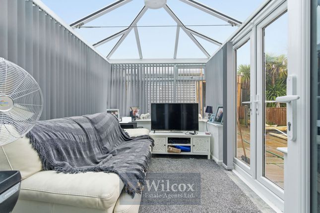 2 Widcombe Drive, Bolton photo 4
