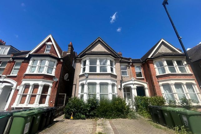 Thumbnail Flat for sale in Culverley Road, Catford