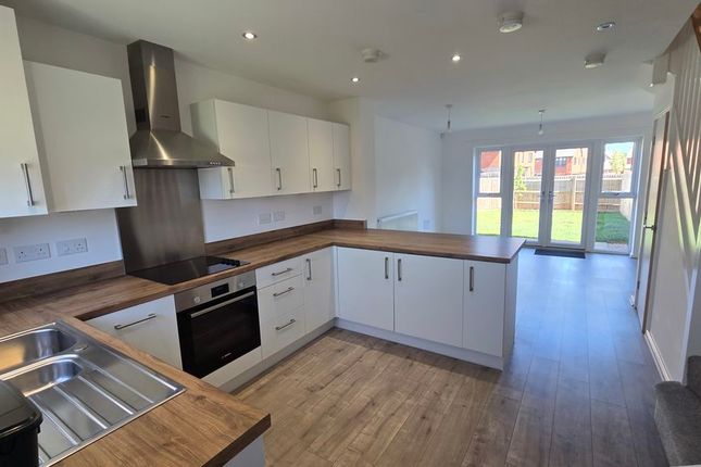 10, Wydon Road, Peterborough photo 4