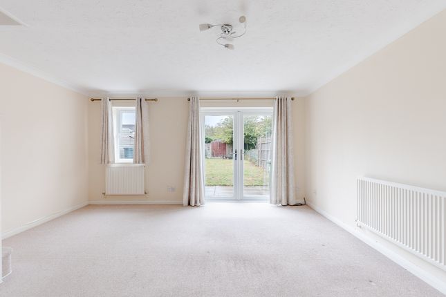 74 Wheatfield Drive, Bristol photo 2