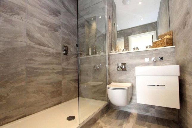 Apartment 43 (MARKETING RECORD), 77, Muswell Hill, London photo 2