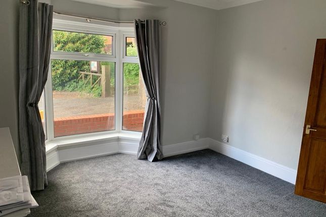 58, Spring Bank, Scarborough photo 5
