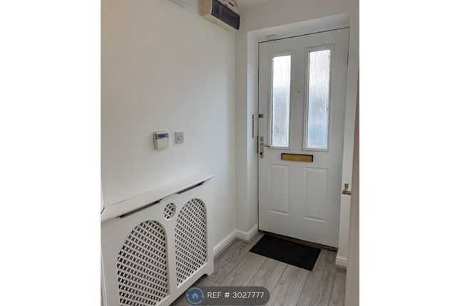 Stanway Close, Ingleby Barwick, Stockton-On-Tees photo 3