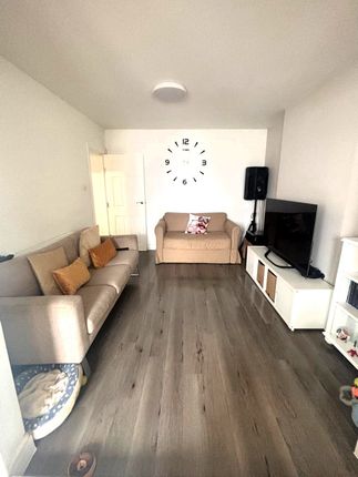 23 Rosemead Avenue, Mitcham photo 5