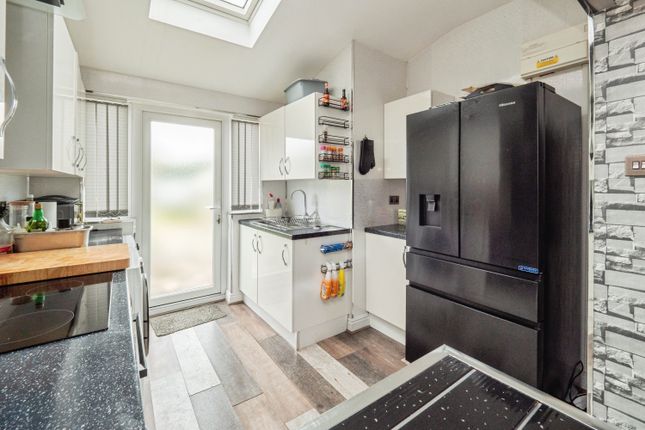 11, Hedgerow Court, Hull photo 3
