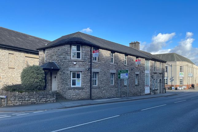 Office to let in New And Old Beezon Chambers, Sandes Avenue, Kendal, Cumbria 6Bl
