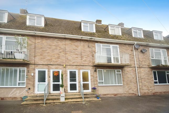 Thumbnail Flat to rent in Elm Court, Wych Elm Way, Hythe