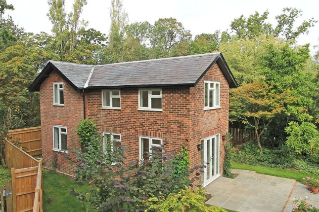 Thumbnail Cottage to rent in Scabharbour Road, Hildenborough, Sevenoaks, Kent