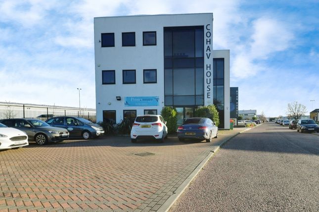 Office to let in Aviation Way, Southend-On-Sea